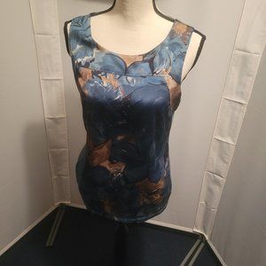 Ann Taylor, sleeveless blouse, in brown, blue, black print, M